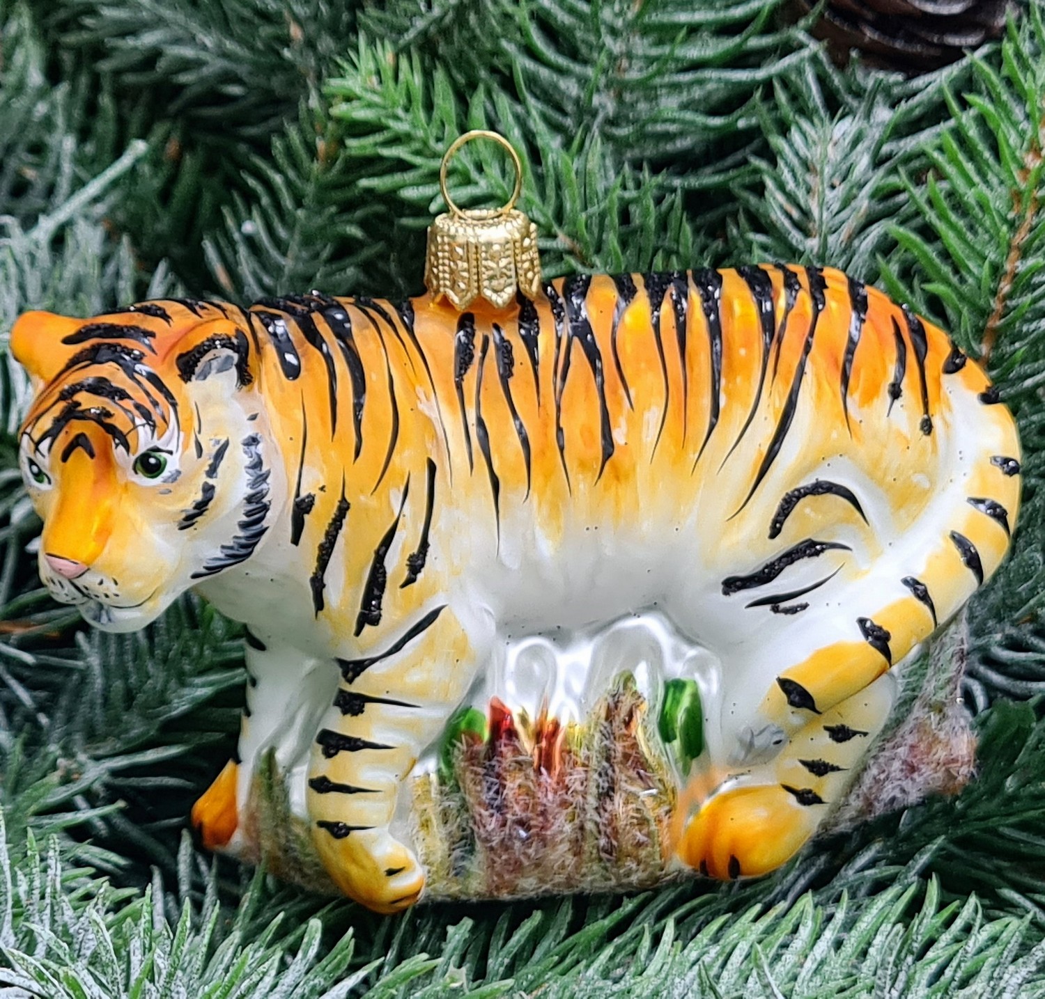 фото Стеклянная елочная игрушка Амурский тигр