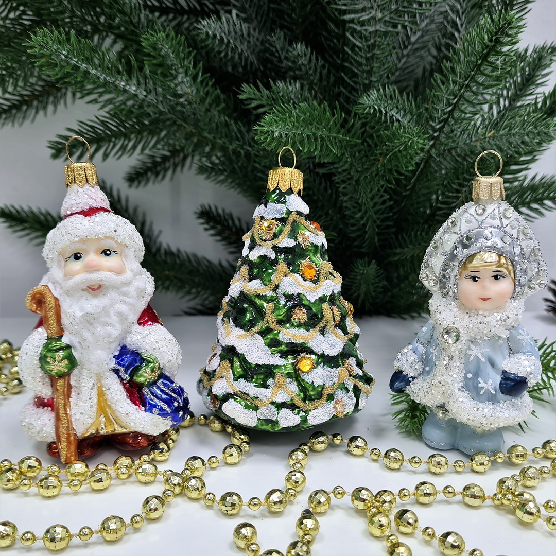 фото Набор ёлочных игрушек Дед Мороз, Снегурочка и елочка