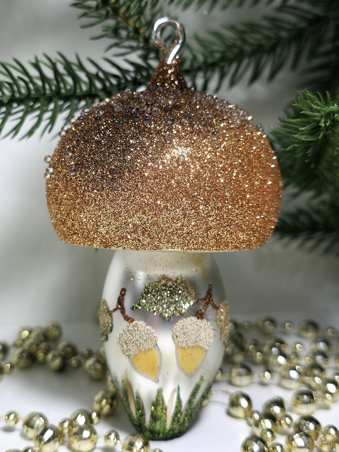 фото Стеклянная елочная игрушка Грибочек