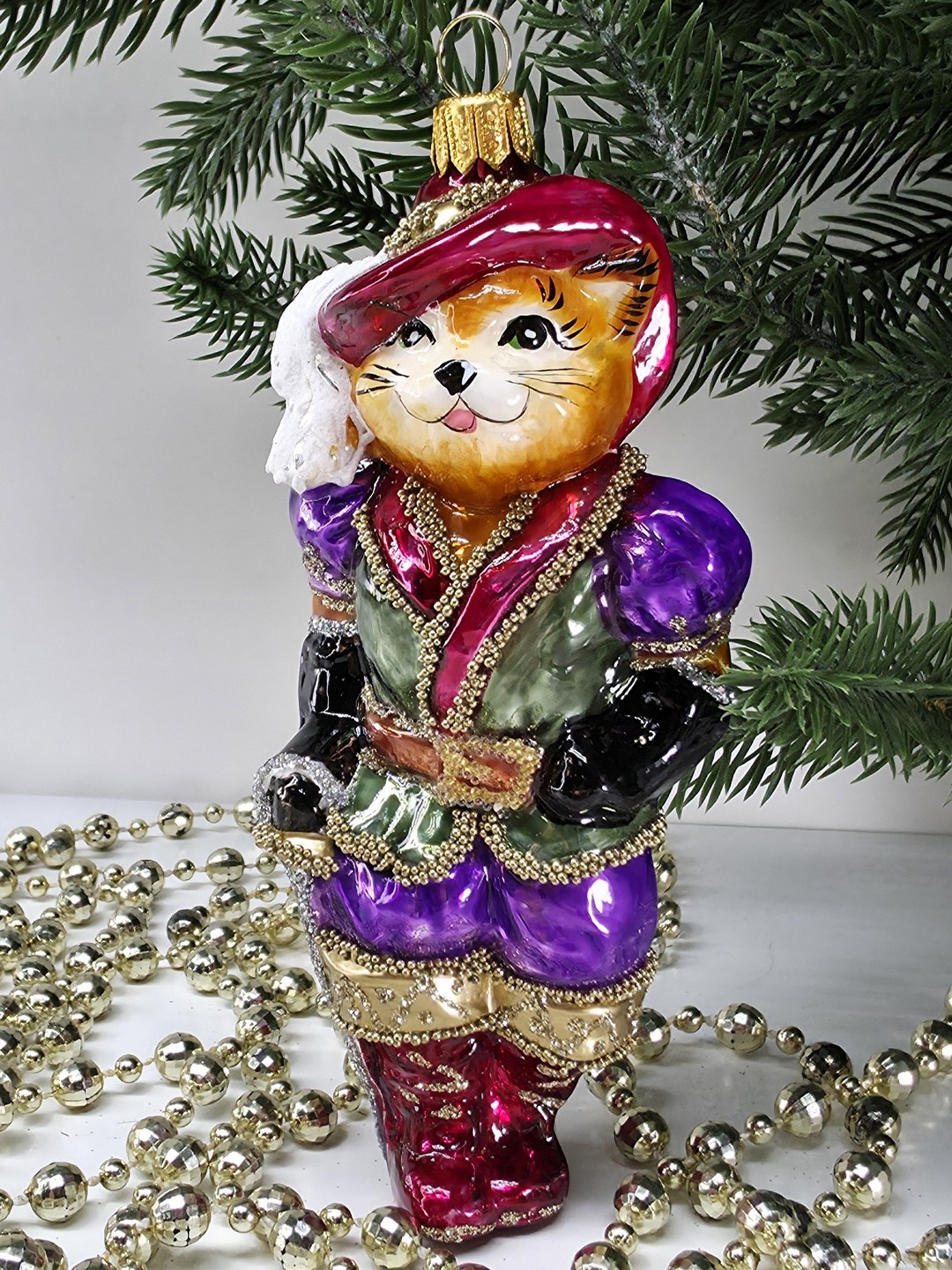 фото Стеклянная елочная игрушка Кот в сапогах рыжий
