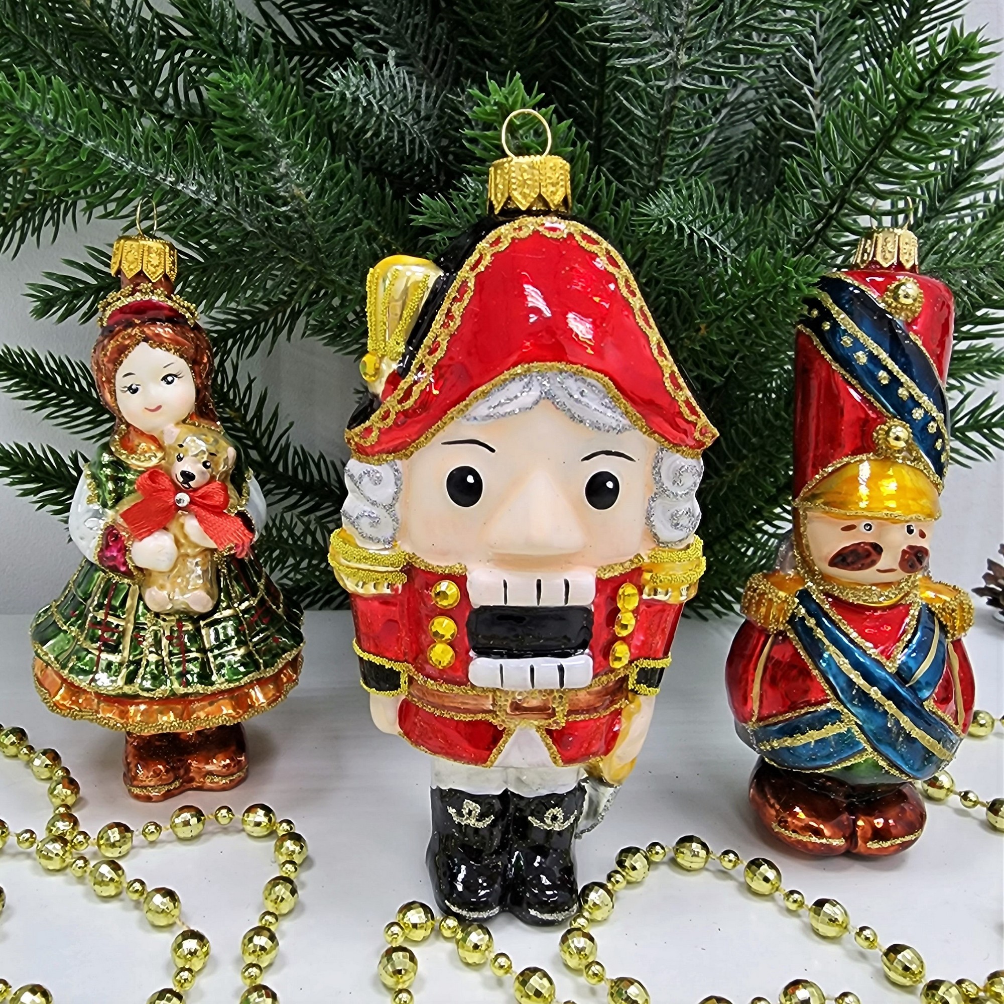 фото Набор ёлочных игрушек Щелкунчик, солдат и девочка красный