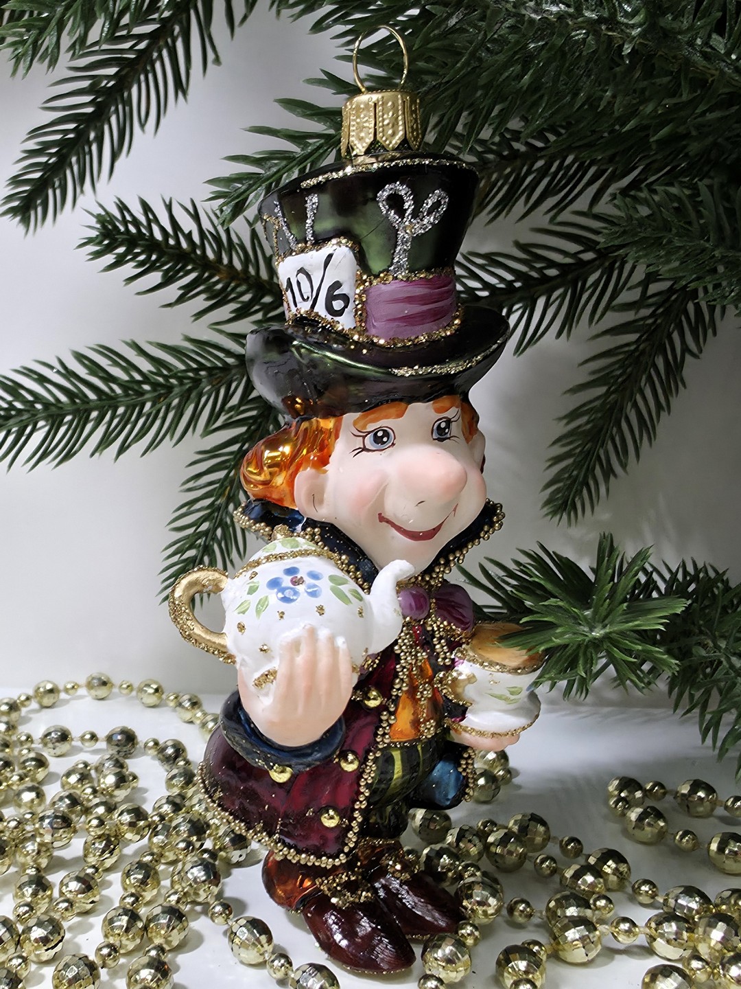 фото Стеклянная елочная игрушка Шляпник с чайником