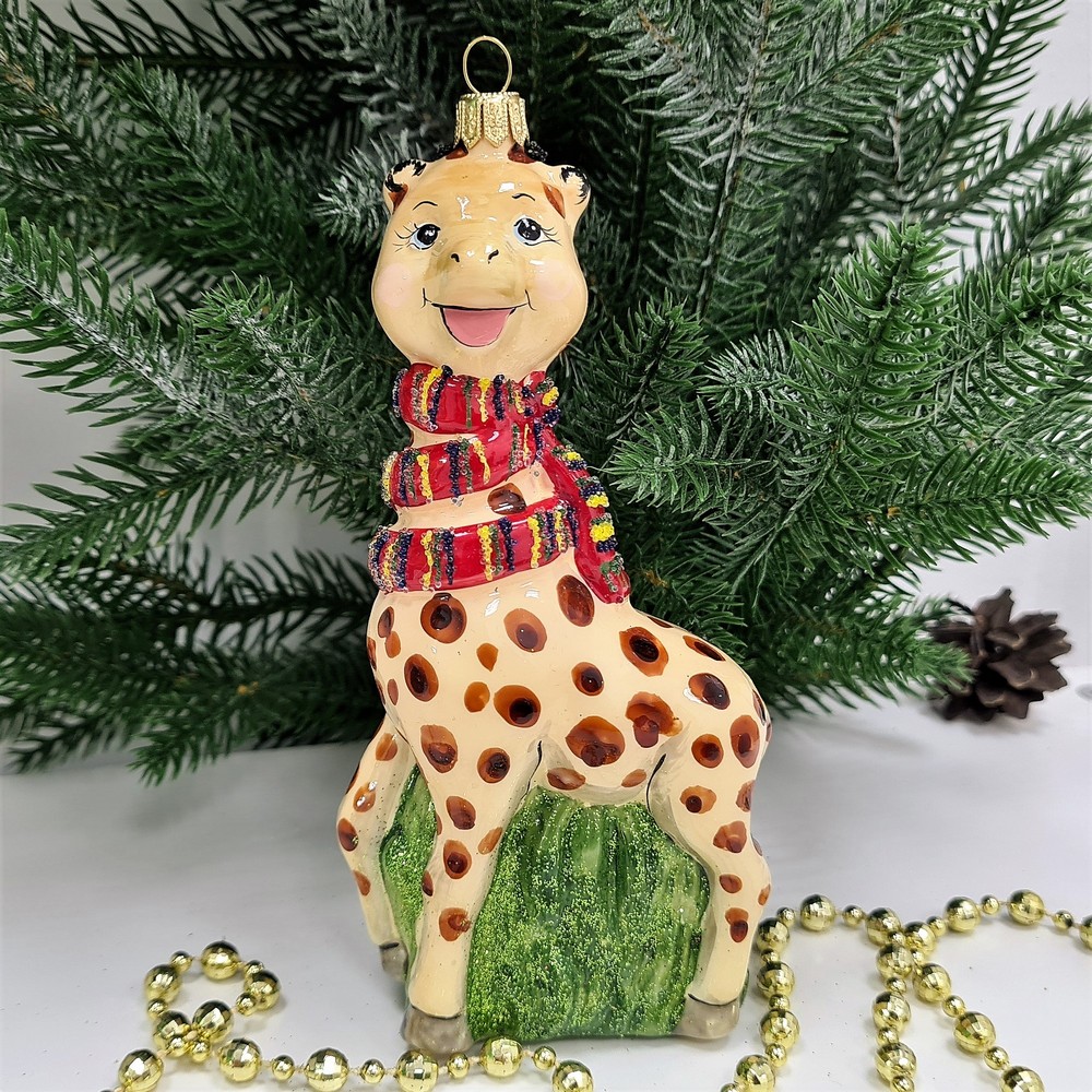 фото Стеклянная елочная игрушка Жираф в шарфе