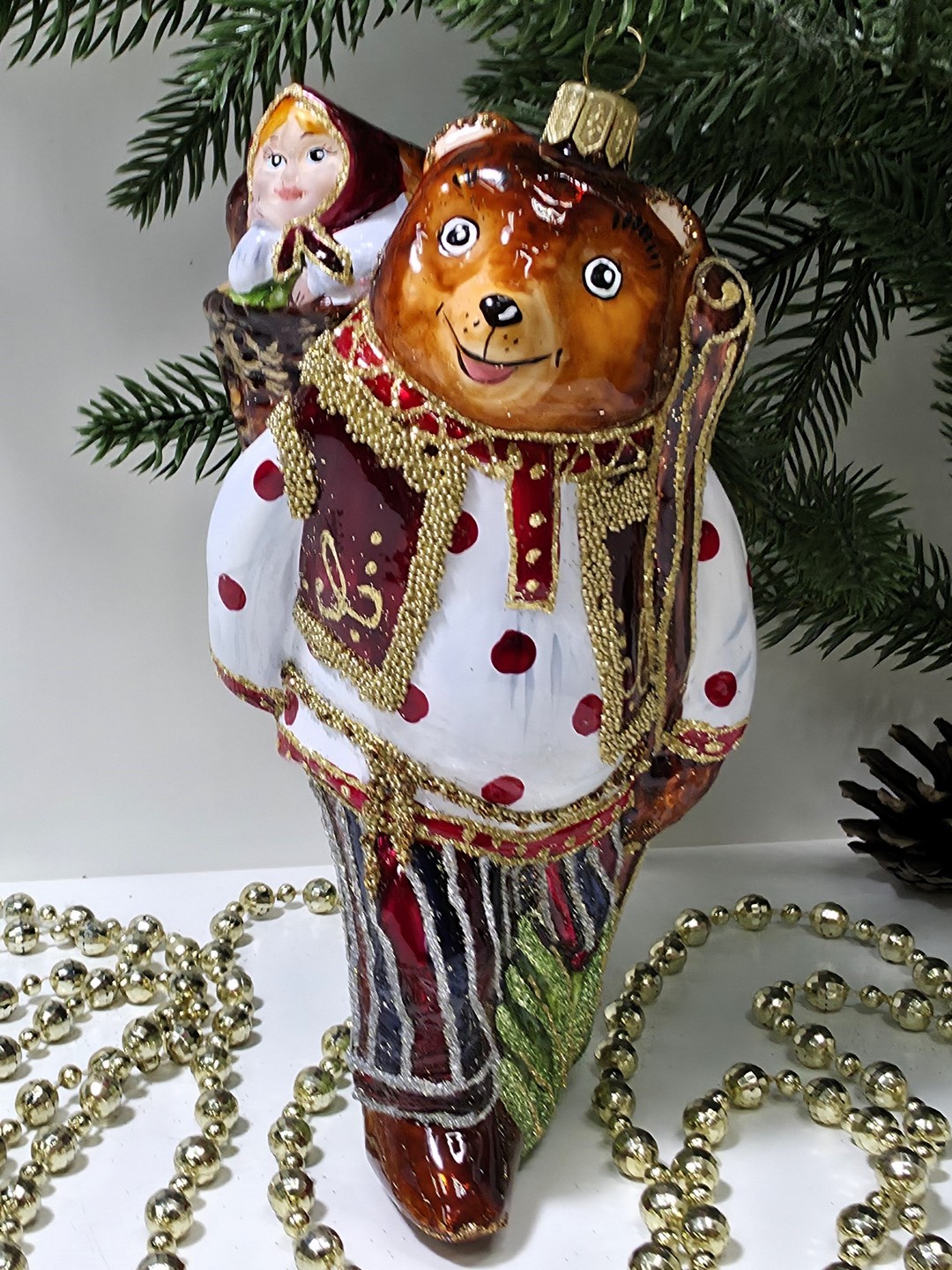 фото Стеклянная елочная игрушка Мишка с девочкой