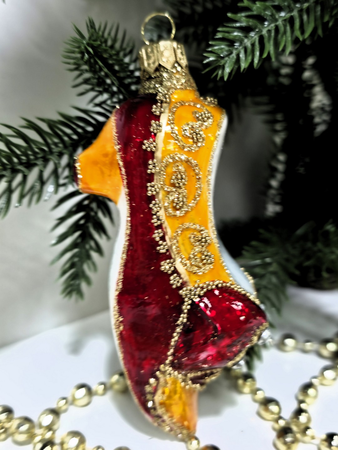 фото Стеклянная елочная игрушка Туфелька красная