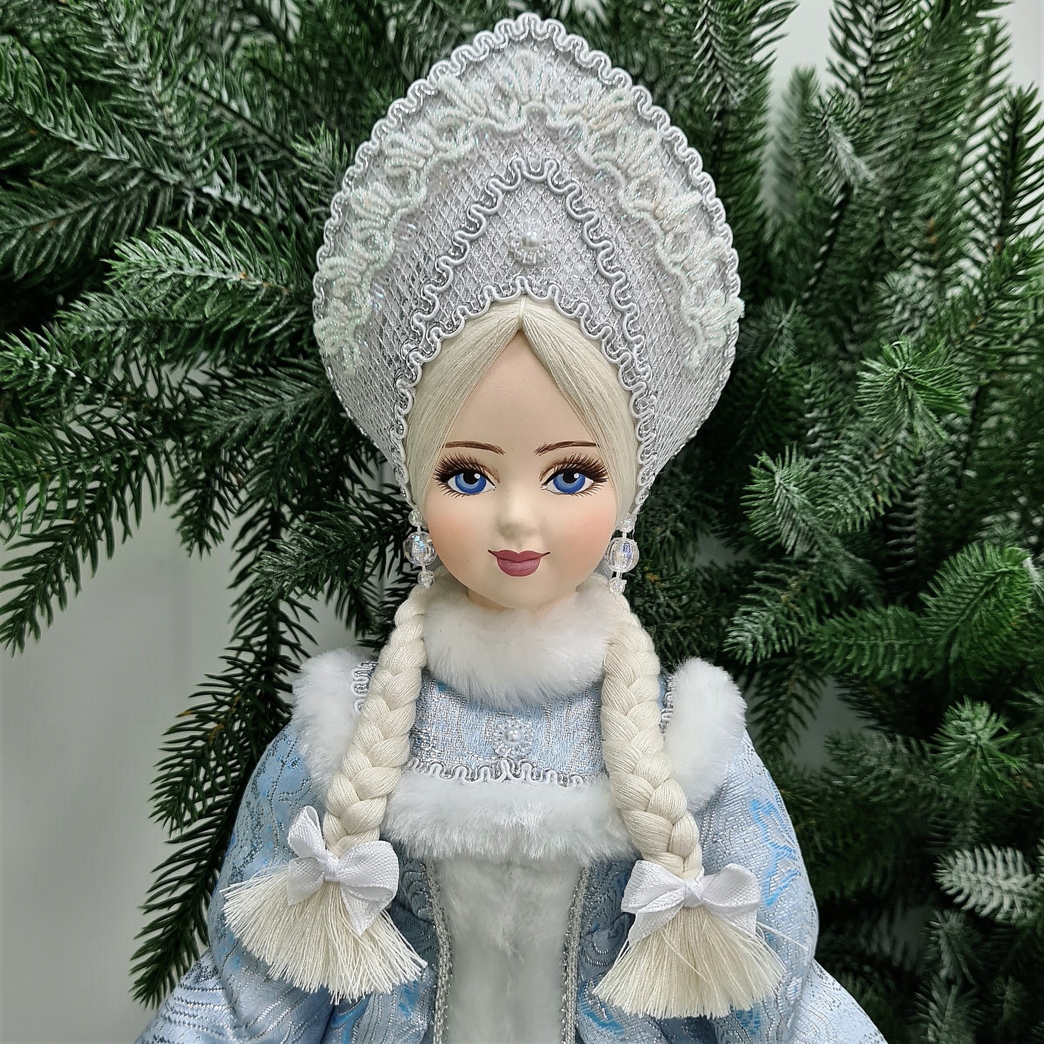 фото Кукла Снегурочка под елку 46 см