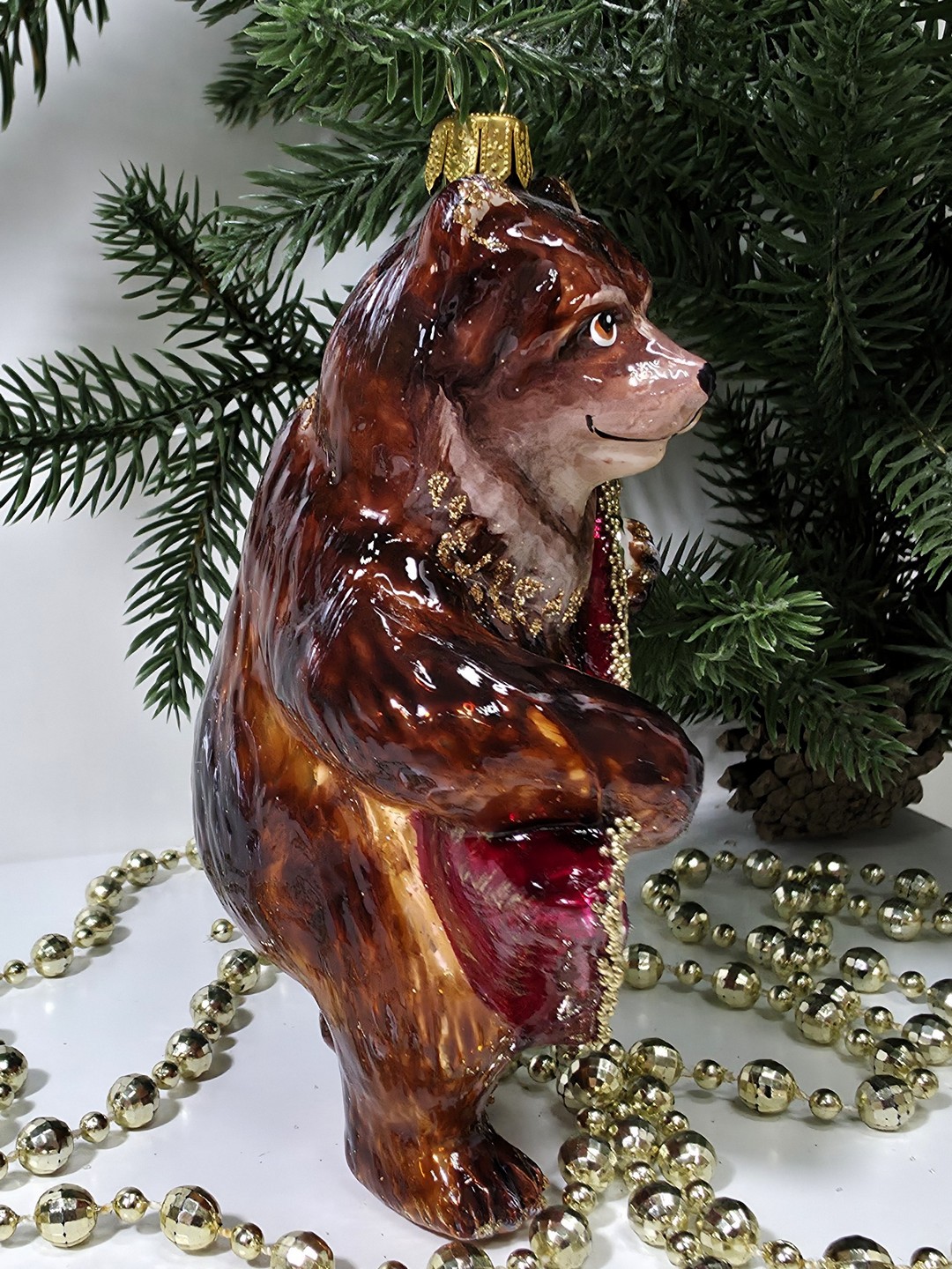 фото Стеклянная елочная игрушка Мишка с балалайкой