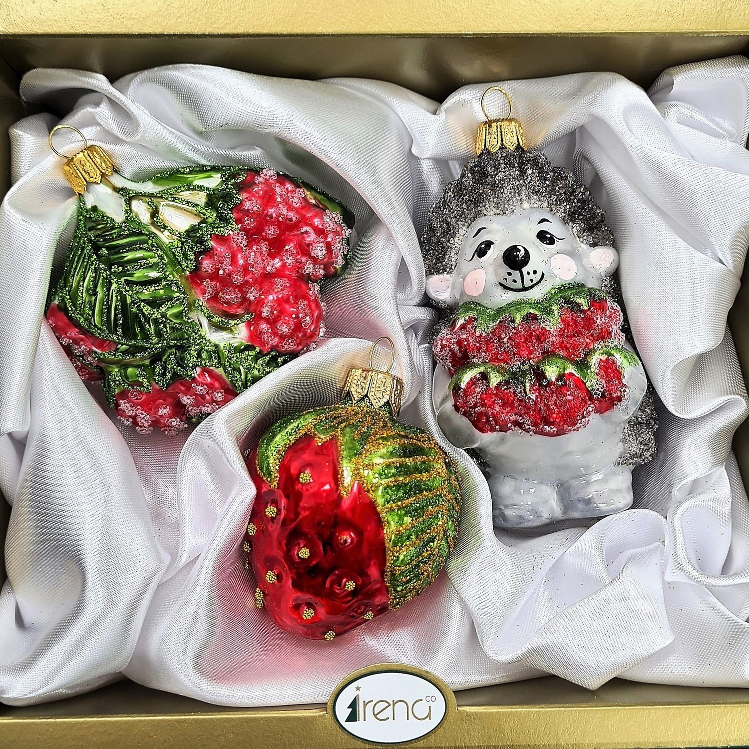 фото Набор ёлочных игрушек Ёжик с малиной, малина и клубника