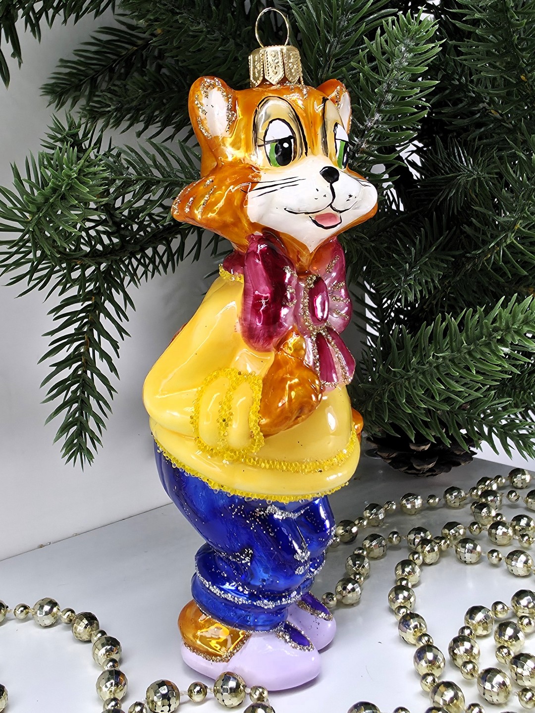 фото Стеклянная елочная игрушка Кот с бантом