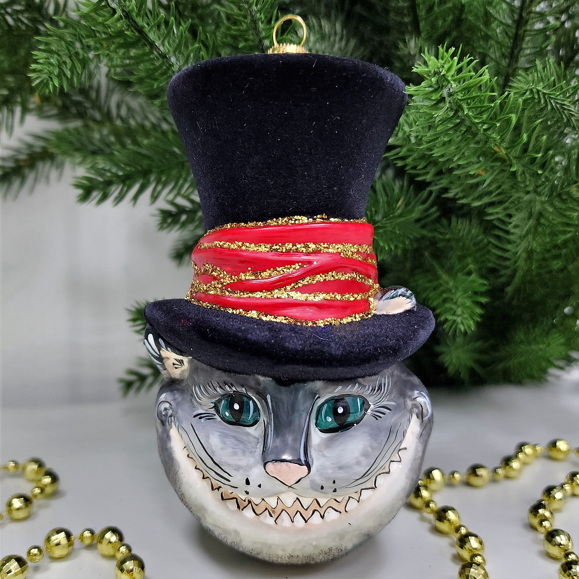 фото Стеклянная елочная игрушка Чеширский кот в шляпе