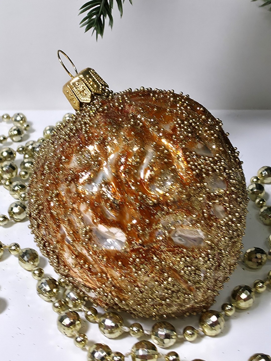 фото Стеклянная елочная игрушка Орех