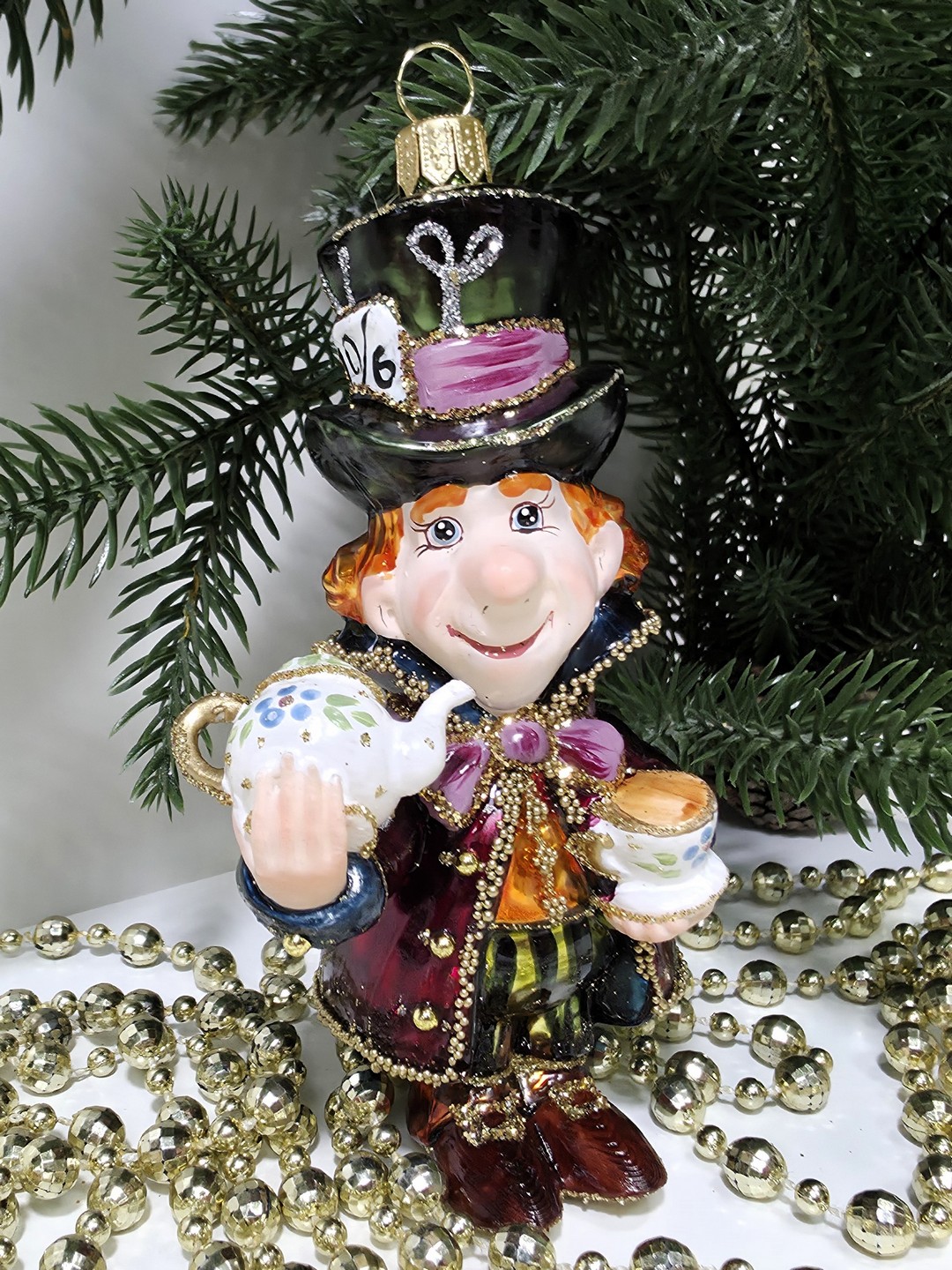 фото Стеклянная елочная игрушка Шляпник с чайником