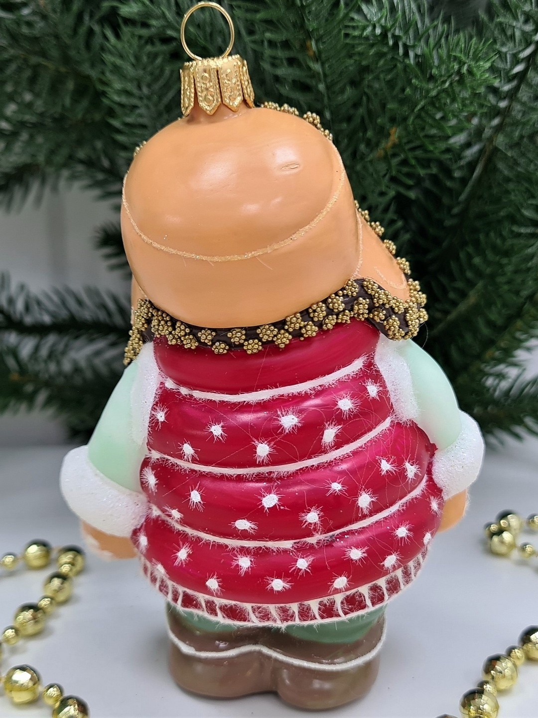 фото Стеклянная елочная игрушка Снеговик в пуховике