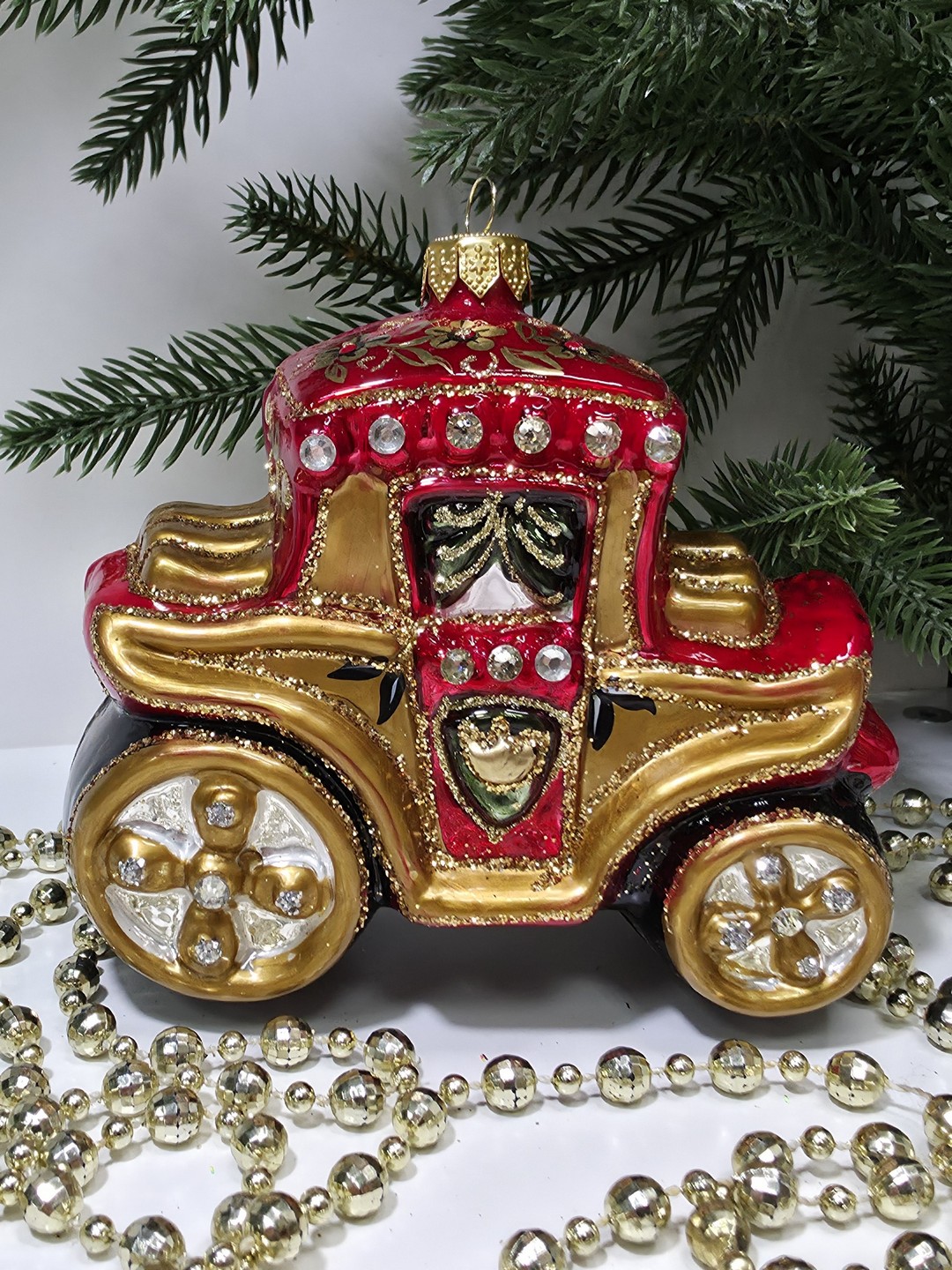 фото Стеклянная елочная игрушка Карета красная